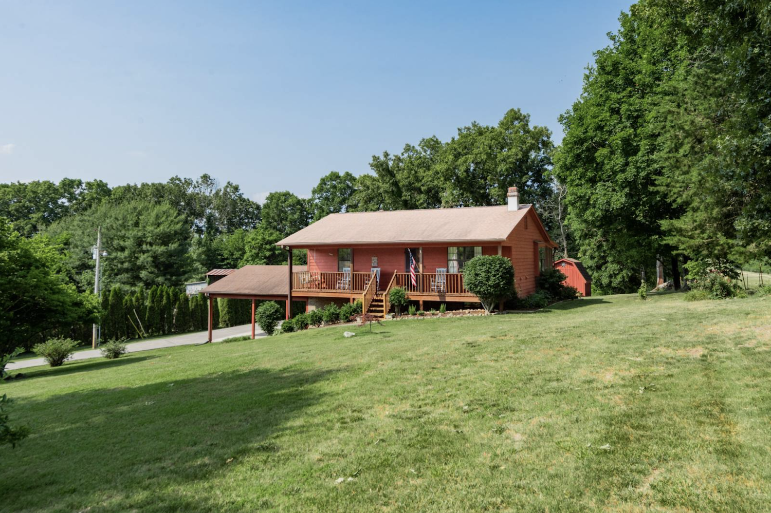 Historic North Knox Bungalow - Houses for Rent in Knoxville, Tennessee,  United States - Airbnb, image size:1500x999